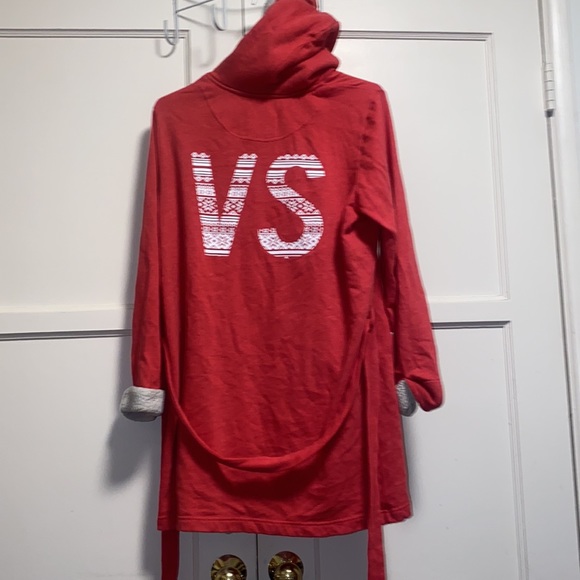Victoria Secret XS VS Cozy Soft Sherpa Hooded Robe - Picture 3 of 12